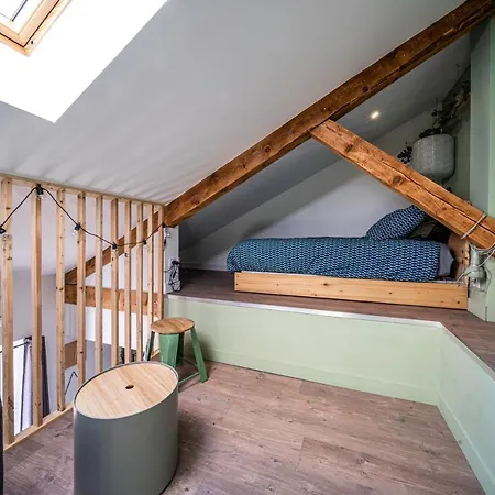 Le Chartreuse / Rent4night 아파트 *