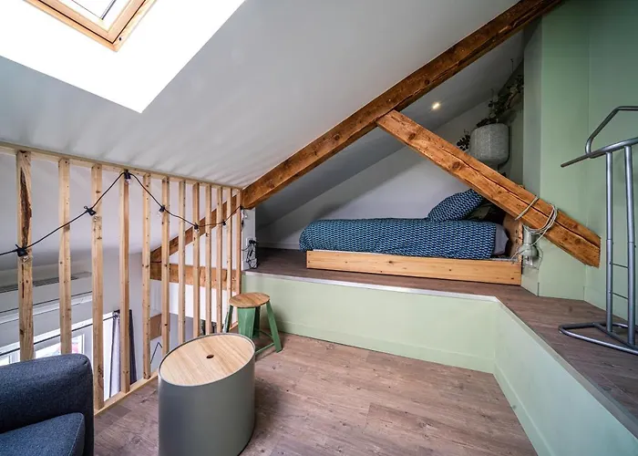 Le Chartreuse / Rent4night דירה *